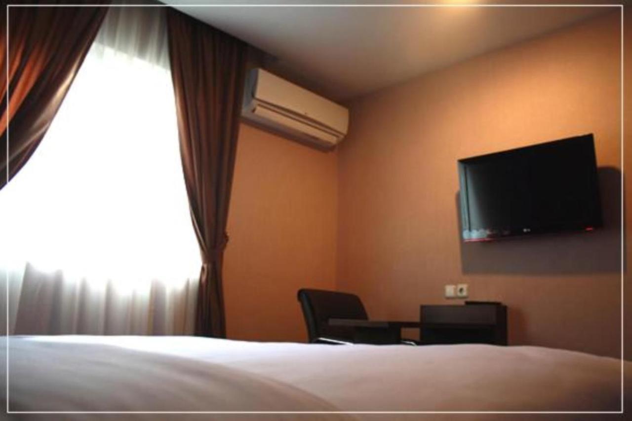 เดอะ สุลต่าน ดารุสซาลัม เมดัน Hotel เมดาน ภายนอก รูปภาพ
